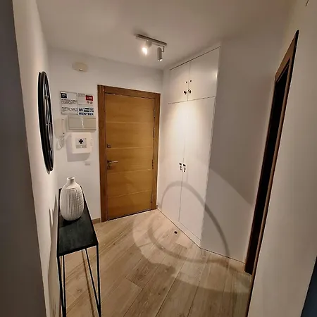 아파트 Palmeras 80 Menyber *