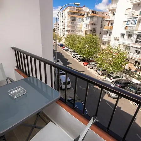 아파트 Palmeras 80 Menyber